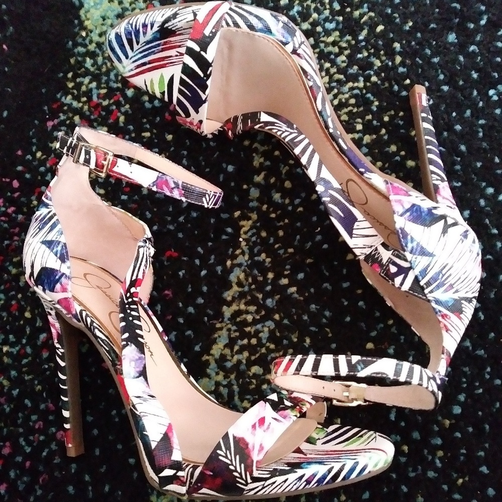 The cutest summer strappy heel in town!